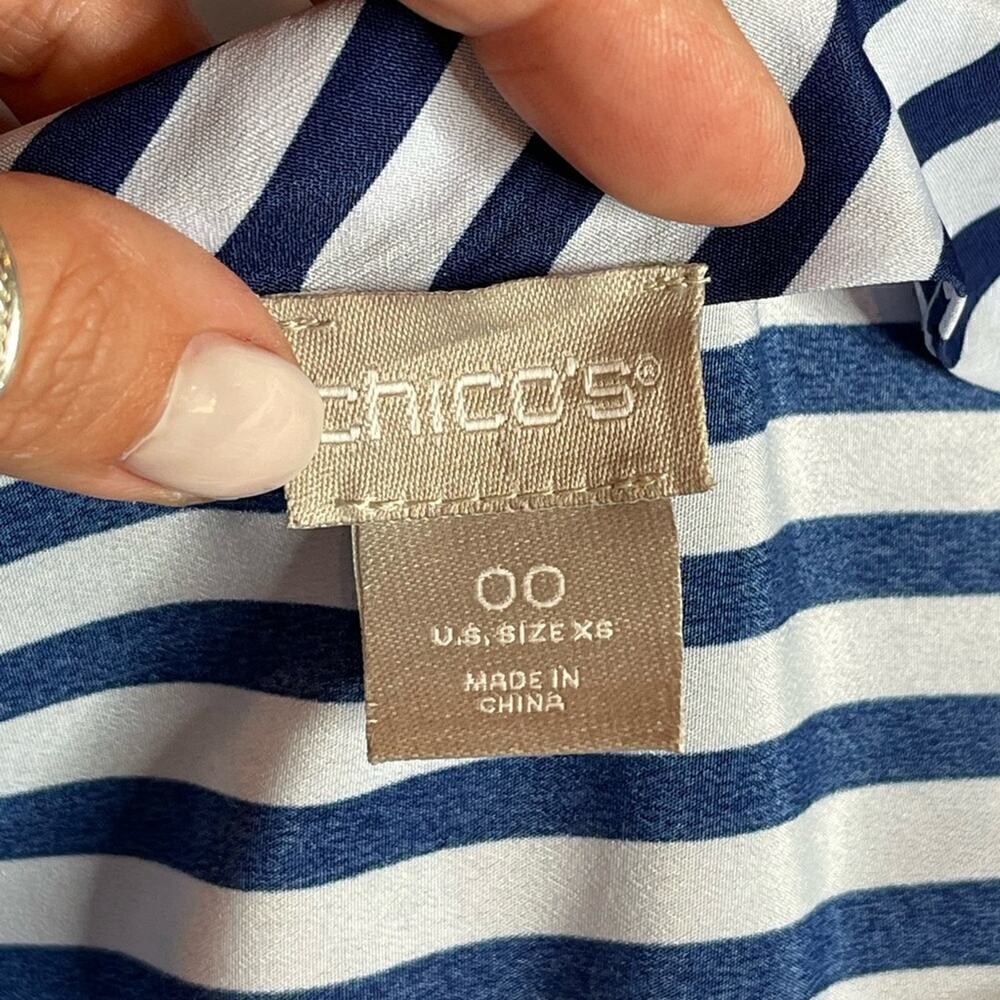 Chicos Striped Cotton blouse Blue & White size 00 extra small pullover - Picture 7 of 10
